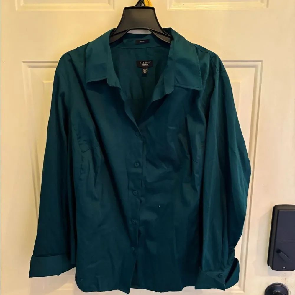 Talbots Green Button-Up Shirt - Picture 3 of 5